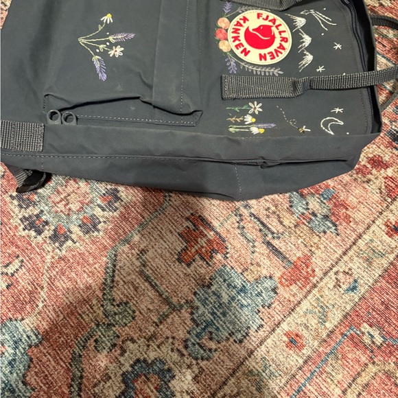 Kånken Blue/Grey Backpack with Embroidered Details - Picture 6 of 13